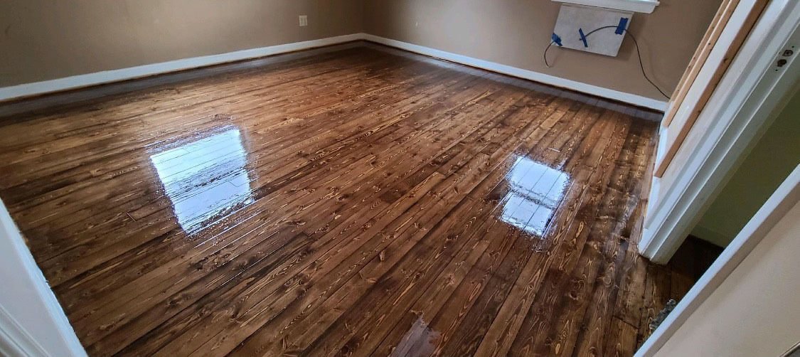 An image showing how well we resurface hardwood floors in the Wexford area.